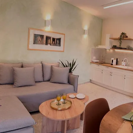 Vetus Vicinato Luxury Homes * Rhodes City